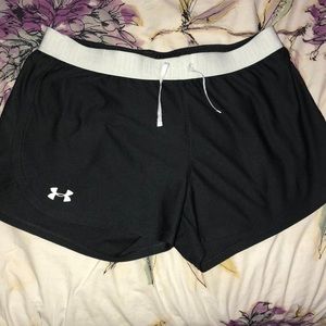 Under Armour play up shorts